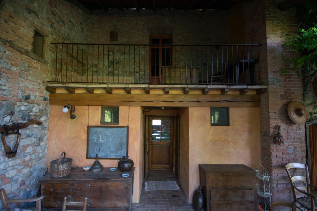 Locanda Dei Melograni Gossolengo Luaran gambar