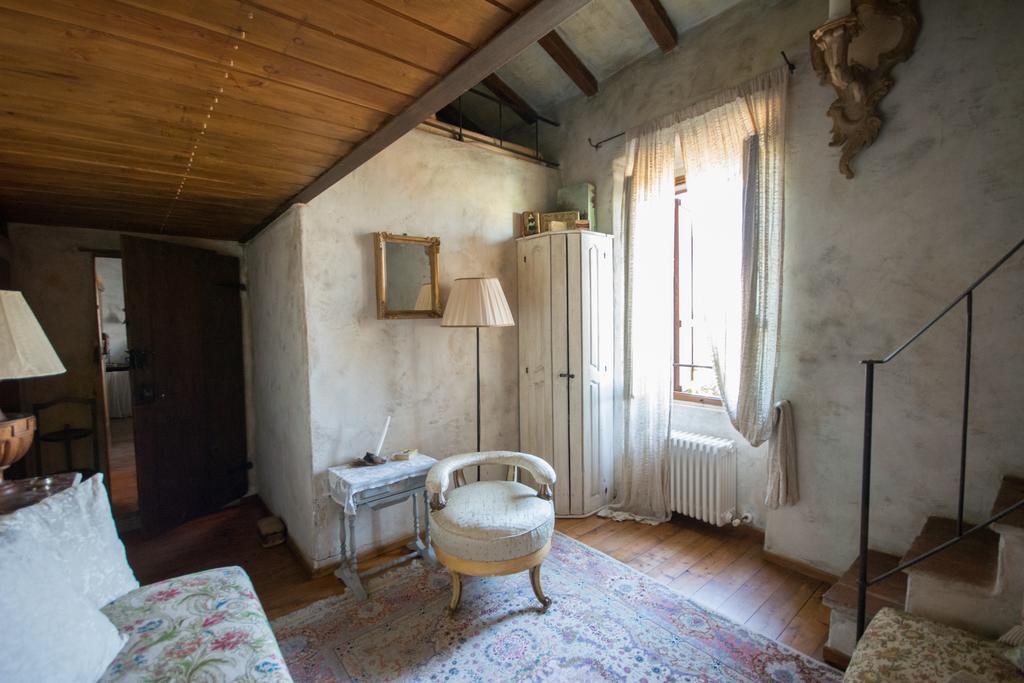Locanda Dei Melograni Gossolengo Luaran gambar