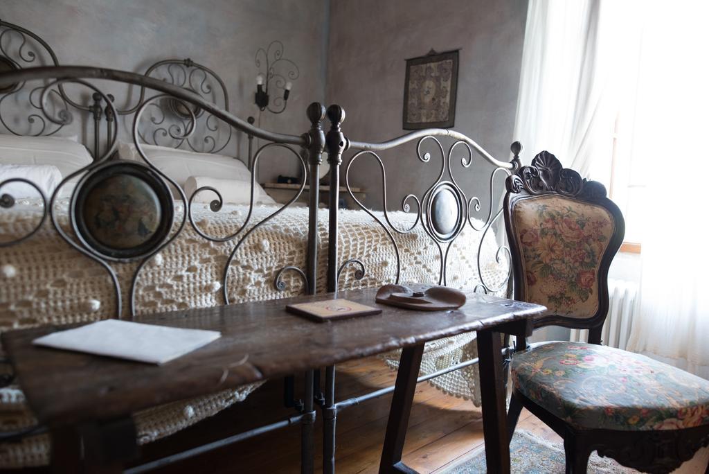 Locanda Dei Melograni Gossolengo Luaran gambar